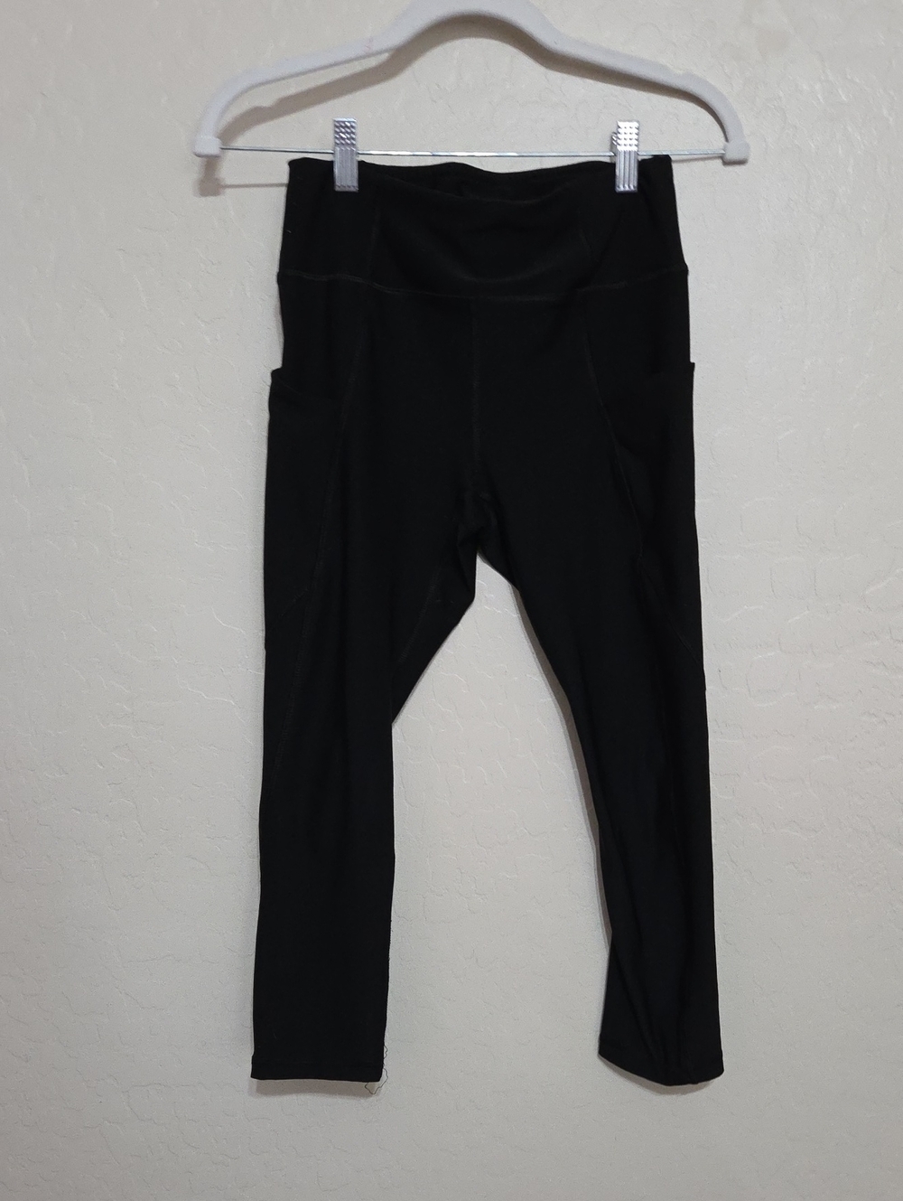 RBX Black High-Rise Cropped Athletic Leggings with Side Pocket